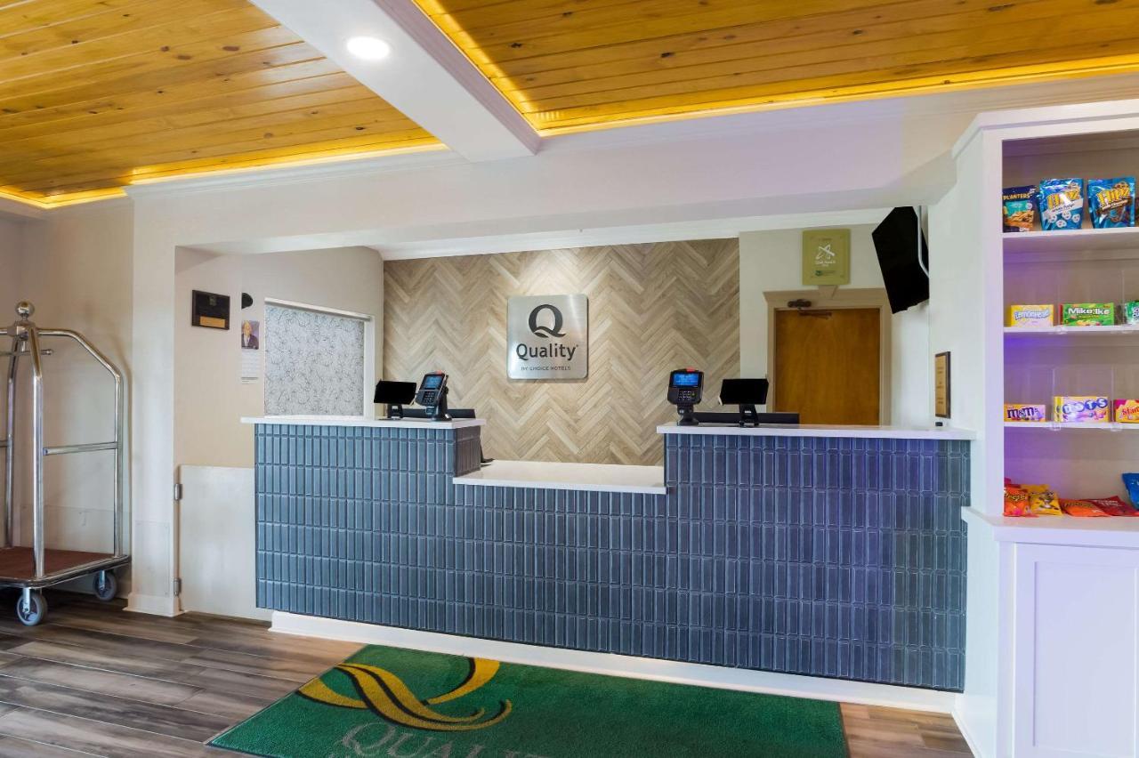 Quality Inn & Suites Pearl-Jackson Eksteriør bilde