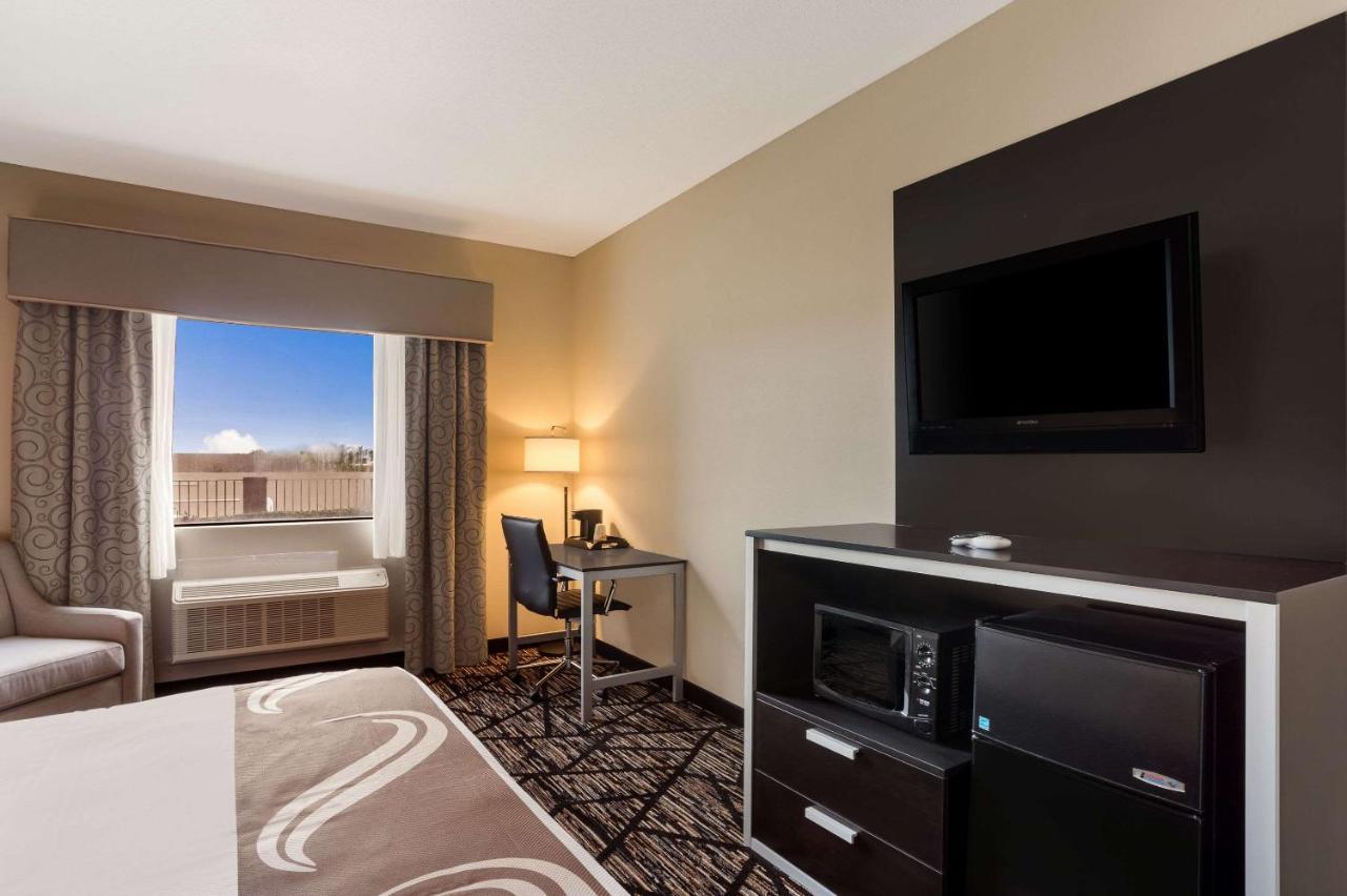 Quality Inn & Suites Pearl-Jackson Eksteriør bilde