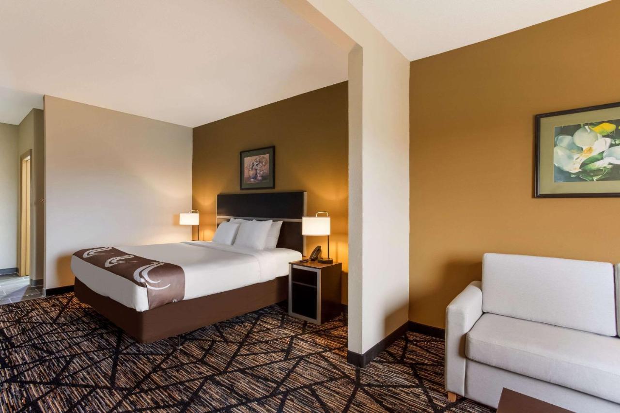 Quality Inn & Suites Pearl-Jackson Eksteriør bilde