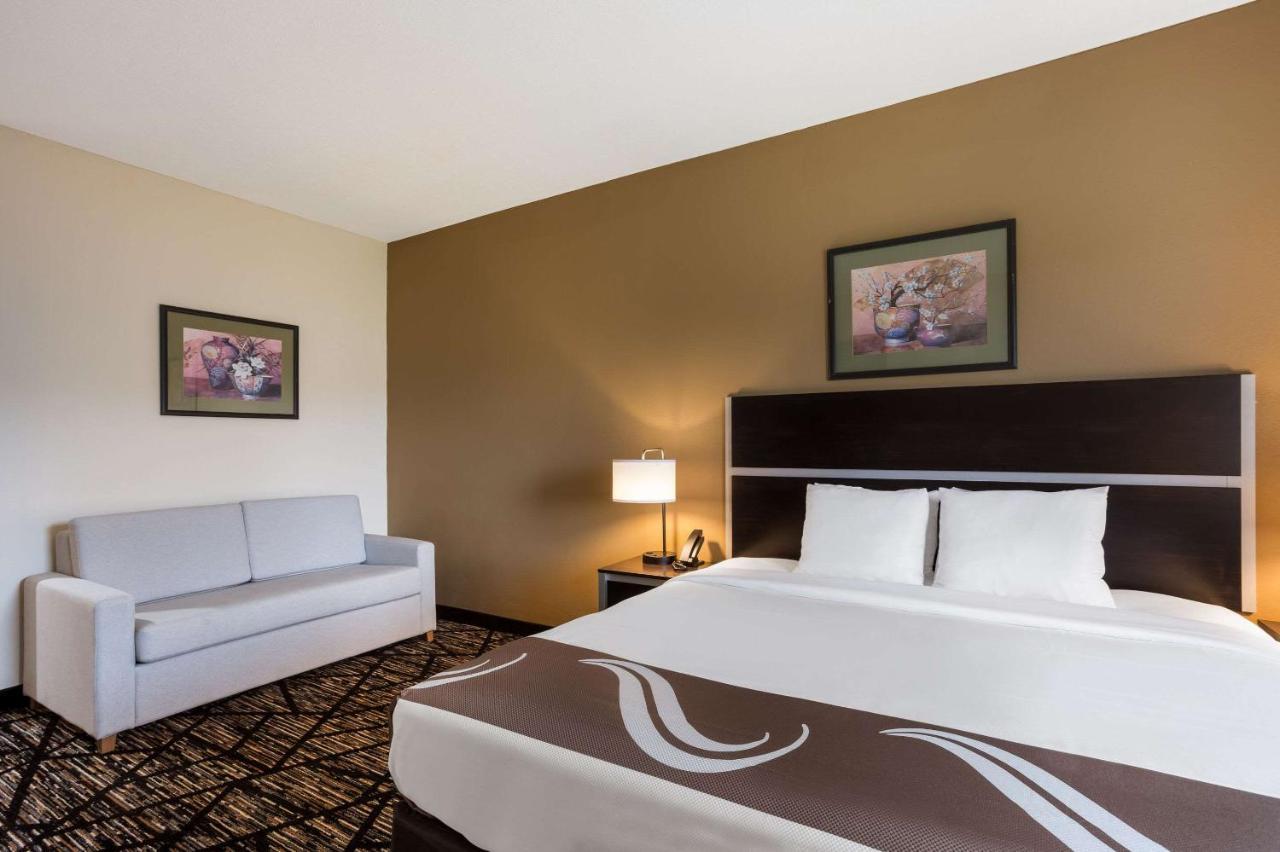 Quality Inn & Suites Pearl-Jackson Eksteriør bilde