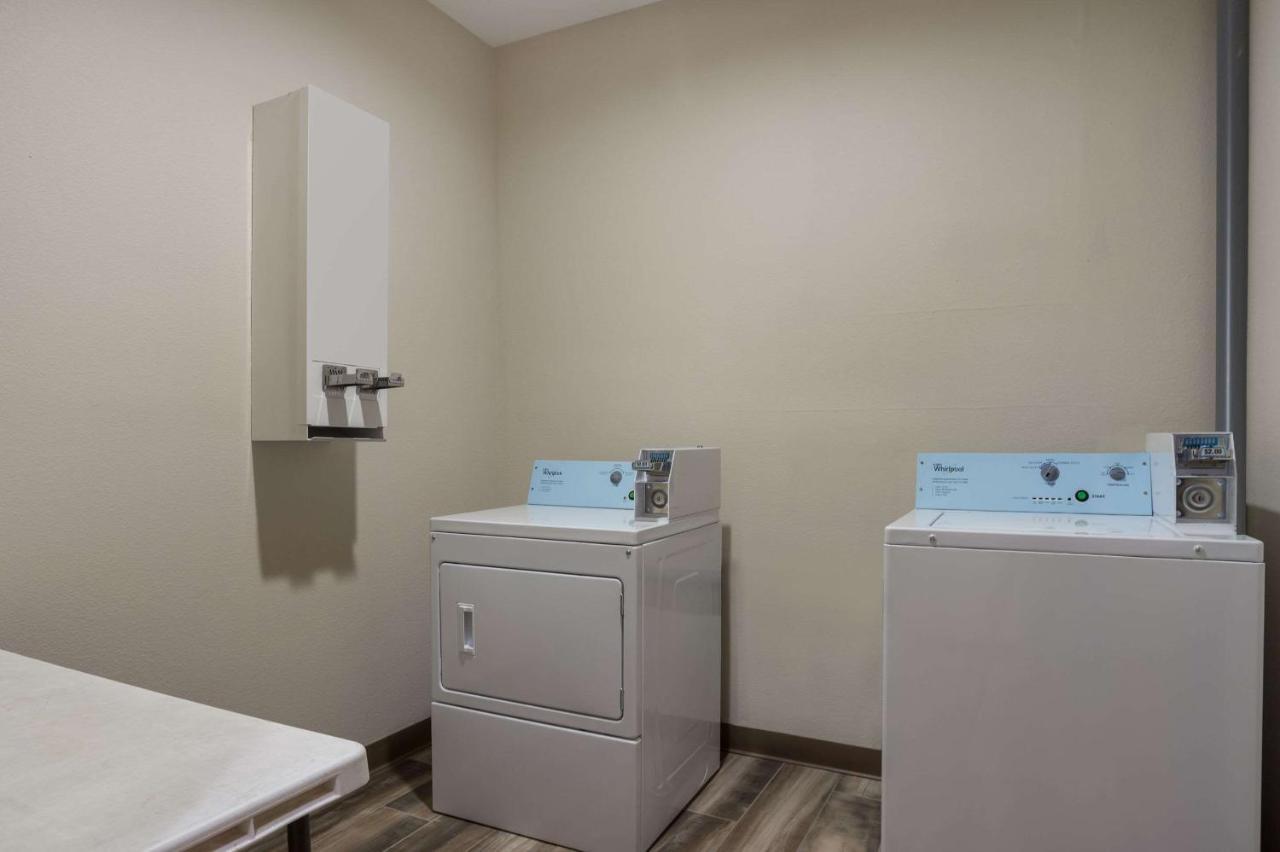 Quality Inn & Suites Pearl-Jackson Eksteriør bilde